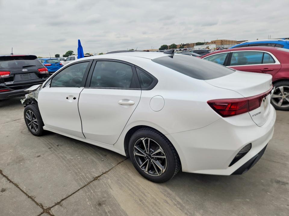 2024 Kia Forte მანქანა იყიდება აუქციონზე, vin: 3KPF24AD1RE737080, აუქციონის ნომერი: 53054196