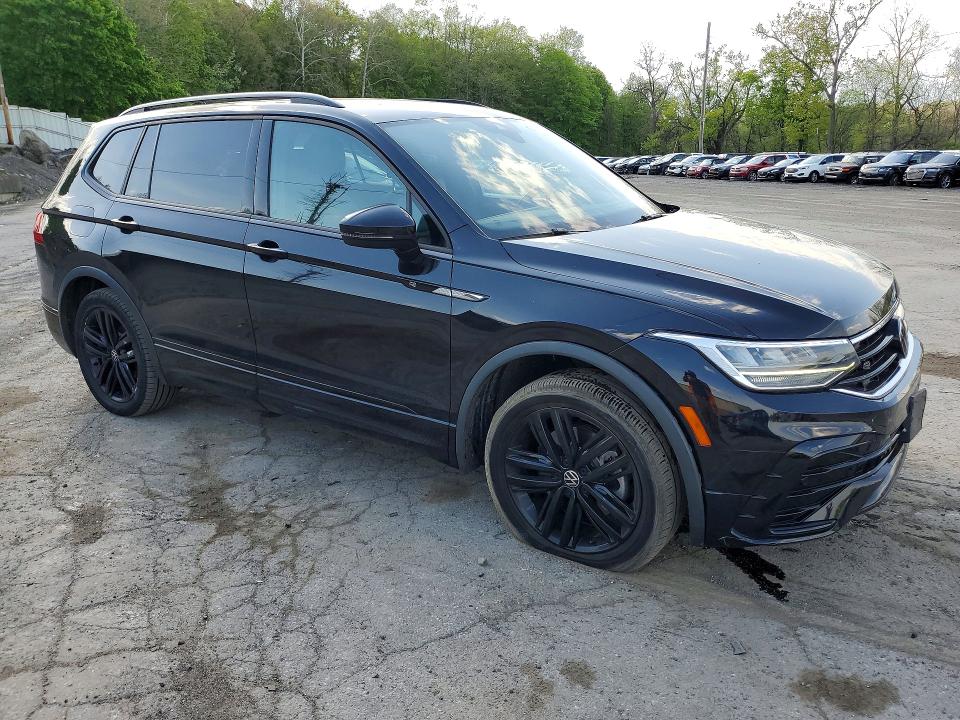 52598346 :رقم المزاد ، 3VV8B7AX1NM024766 vin ، 2022 Volkswagen Tiguan مزاد بيع