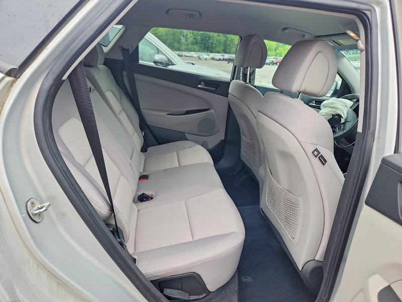 54295026 :رقم المزاد ، KM8J23A43HU285939 vin ، 2017 Hyundai Tucson مزاد بيع