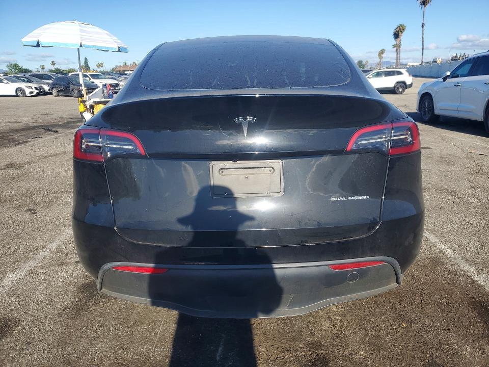 Продажа на аукционе авто 2023 Tesla Model Y, vin: 7SAYGDEE4PF815939, номер лота: 54840766