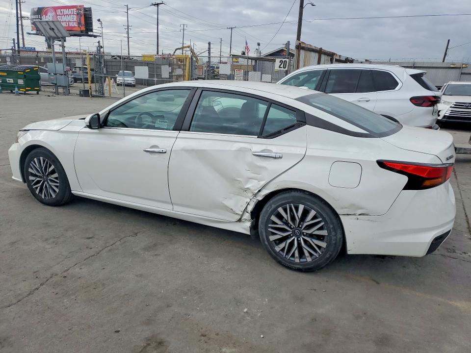 Продаж на аукціоні авто 2023 Nissan Altima, vin: 1N4BL4DV4PN381304, номер лоту: 55437396