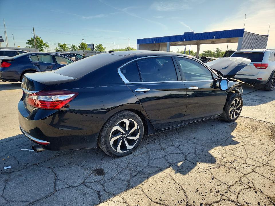 2017 Honda Accord მანქანა იყიდება აუქციონზე, vin: 1HGCR2F83HA006720, აუქციონის ნომერი: 54395116