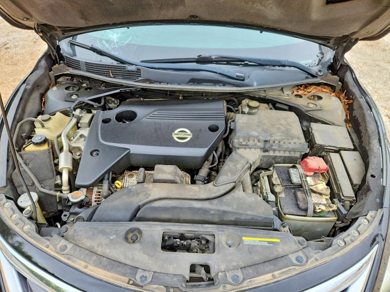 2015 Nissan Altima მანქანა იყიდება აუქციონზე, vin: 1N4AL3AP0FC133248, აუქციონის ნომერი: 52553166