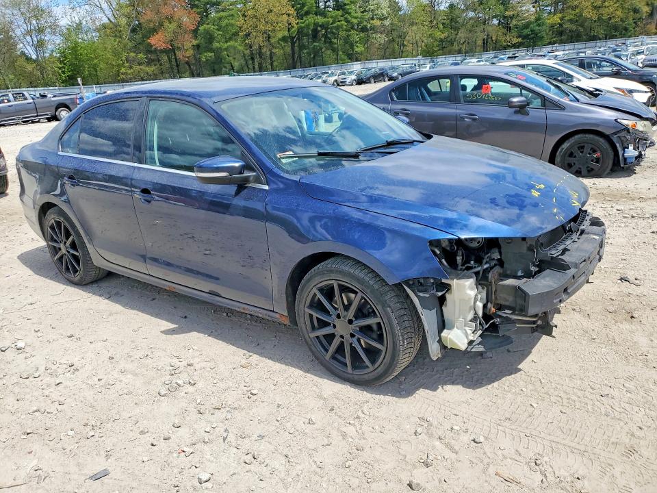 2013 Volkswagen Jetta მანქანა იყიდება აუქციონზე, vin: 3VWDP7AJ2DM381945, აუქციონის ნომერი: 53348716