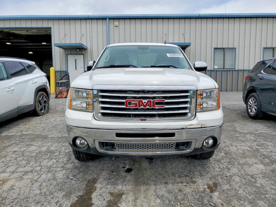52885576 :رقم المزاد ، 1GTR2VE38BZ139504 vin ، 2011 Gmc Sierra مزاد بيع