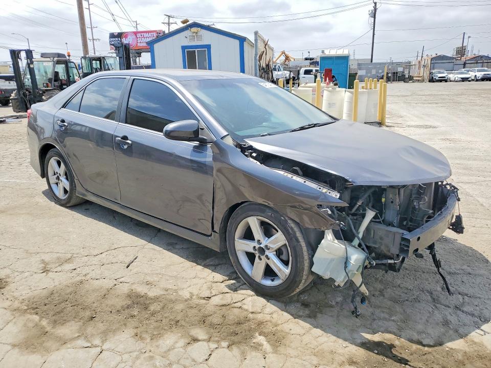 Продажа на аукционе авто 2013 Toyota Camry, vin: 4T1BF1FK8DU647830, номер лота: 54873416