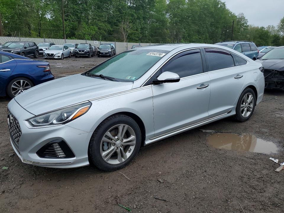 Продажа на аукционе авто 2018 Hyundai Sonata, vin: 5NPE34AF2JH682164, номер лота: 52443796