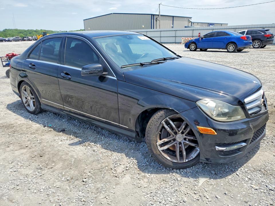 55304256 :رقم المزاد ، WDDGF4HB0DG080915 vin ، 2013 Mercedes-benz C مزاد بيع