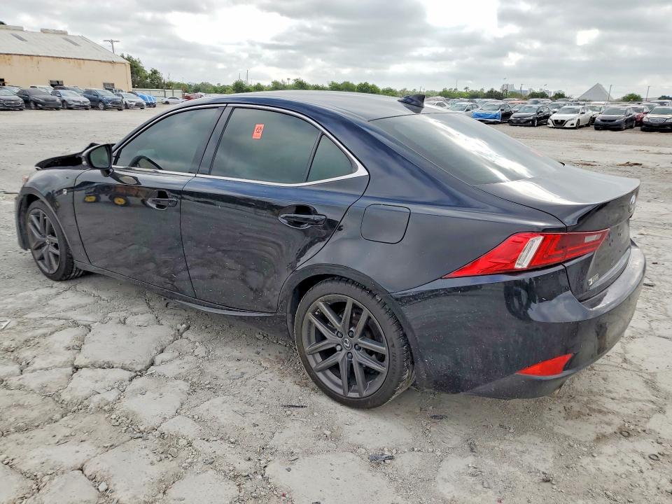 52600996 :رقم المزاد ، JTHCF1D26F5017215 vin ، 2015 Lexus Is مزاد بيع