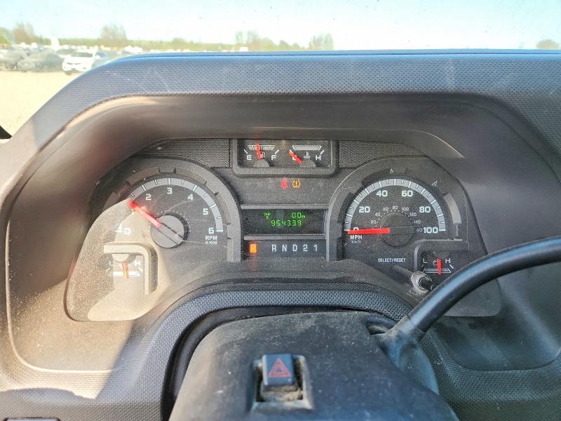54128376 :رقم المزاد ، 1FTNE24W39DA45408 vin ، 2009 Ford Econoline مزاد بيع