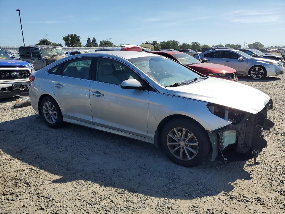 2018 Hyundai Sonata მანქანა იყიდება აუქციონზე, vin: 5NPE24AF6JH613061, აუქციონის ნომერი: 53418606