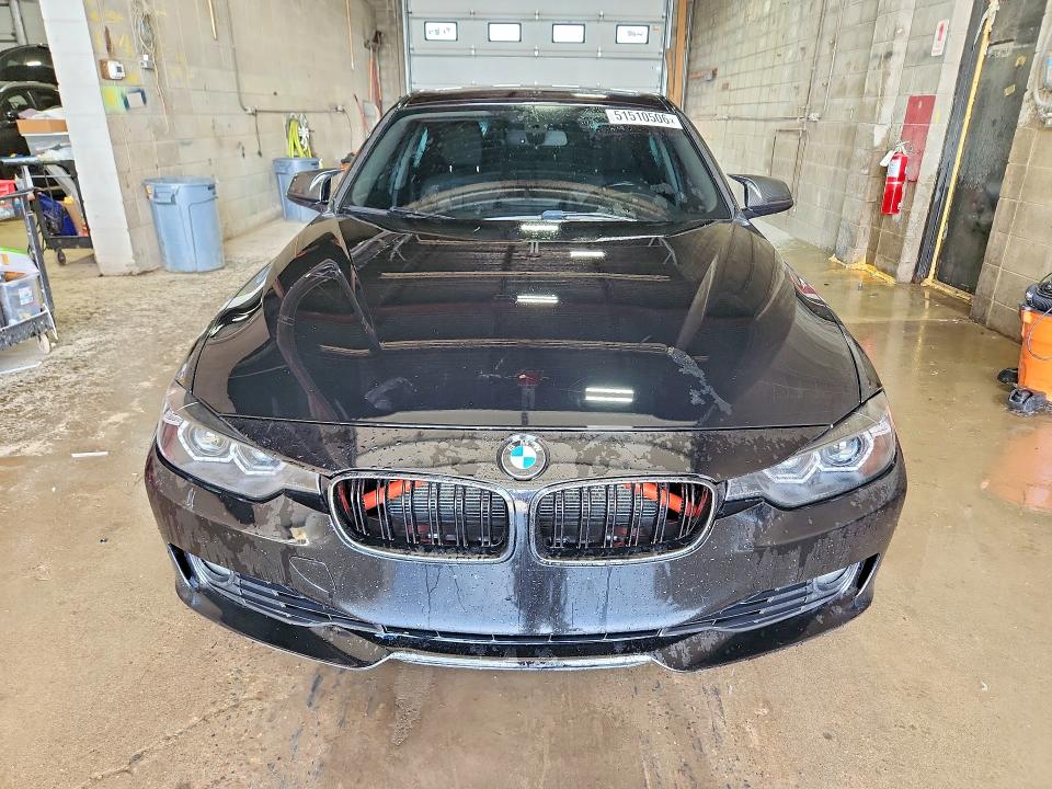 2015 Bmw 328 მანქანა იყიდება აუქციონზე, vin: WBA3C1C51FP852811, აუქციონის ნომერი: 51510506