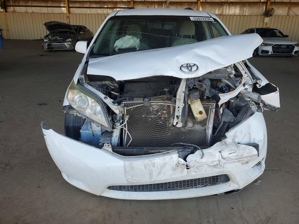 Aukcja sprzedaży 2013 Toyota Sienna, vin: 5TDKK3DC9DS400652, numer aukcji: 55024256