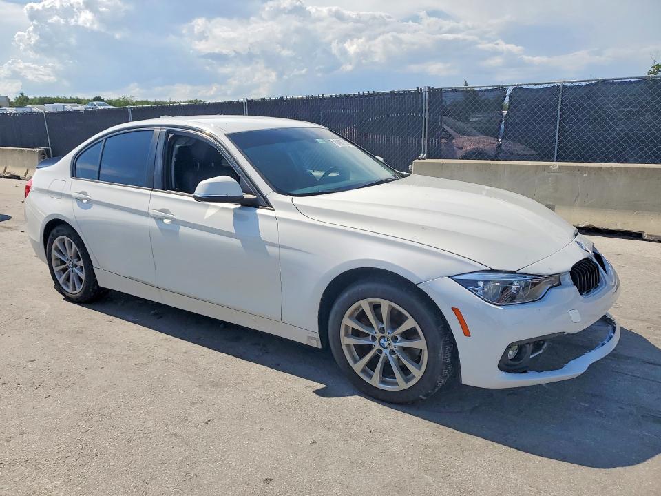 2018 Bmw 320 მანქანა იყიდება აუქციონზე, vin: WBA8E1G59JNU91293, აუქციონის ნომერი: 54667936