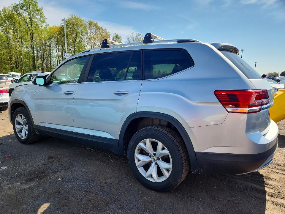 52346946 :رقم المزاد ، 1V2KR2CA0JC505002 vin ، 2018 Volkswagen Atlas مزاد بيع