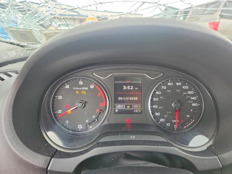2015 Audi A3 მანქანა იყიდება აუქციონზე, vin: WAUACGFF3F1011588, აუქციონის ნომერი: 53472096
