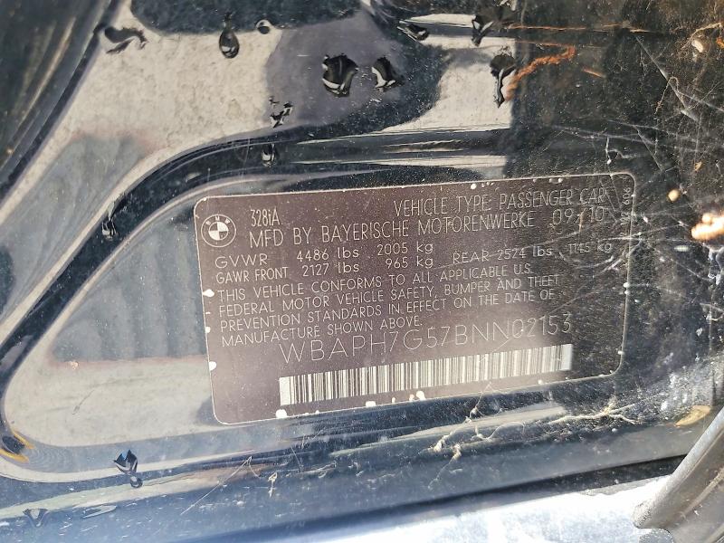 54650626 :رقم المزاد ، WBAPH7G57BNN02153 vin ، 2011 Bmw 328 مزاد بيع