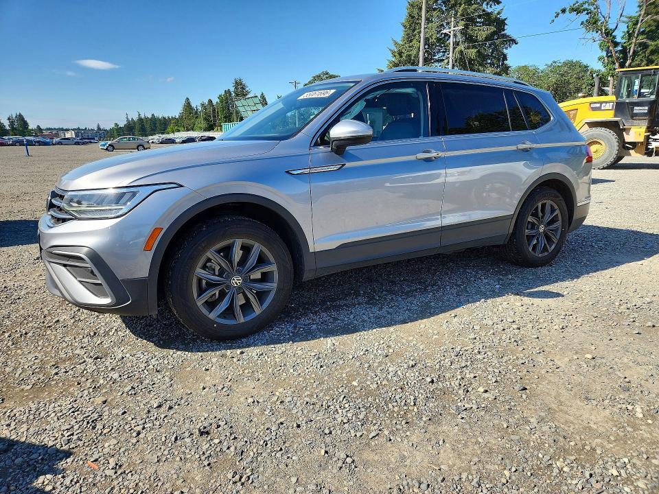 55061696 :رقم المزاد ، 3VV2B7AX0NM146394 vin ، 2022 Volkswagen Tiguan مزاد بيع