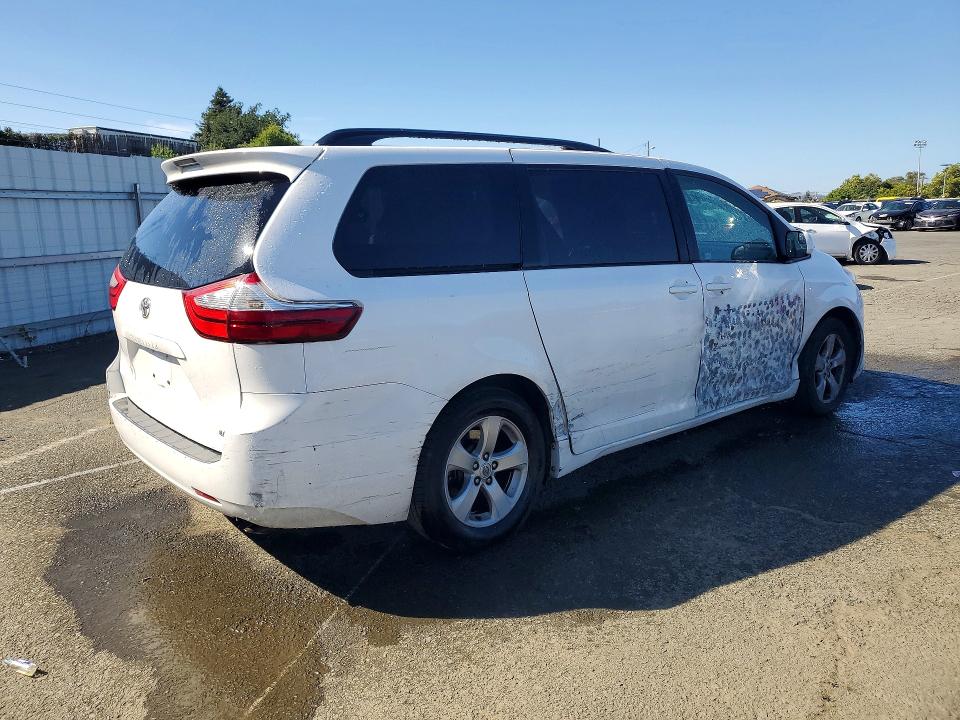 Продаж на аукціоні авто 2016 Toyota Sienna, vin: 5TDKK3DC9GS714581, номер лоту: 53646826