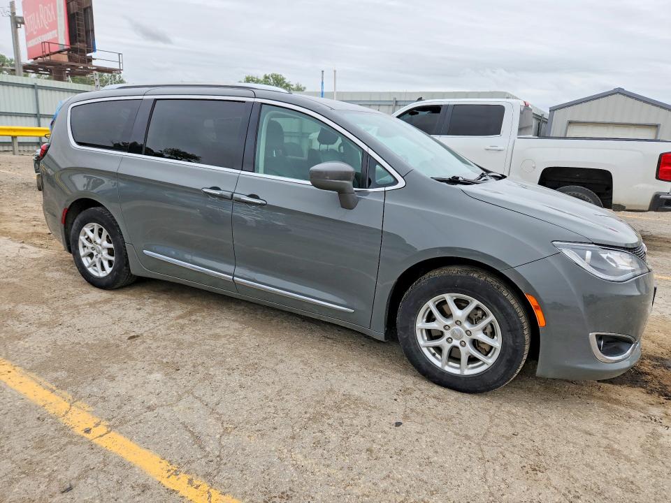 Продажа на аукционе авто 2020 Chrysler Pacifica, vin: 2C4RC1BG7LR137090, номер лота: 51846126