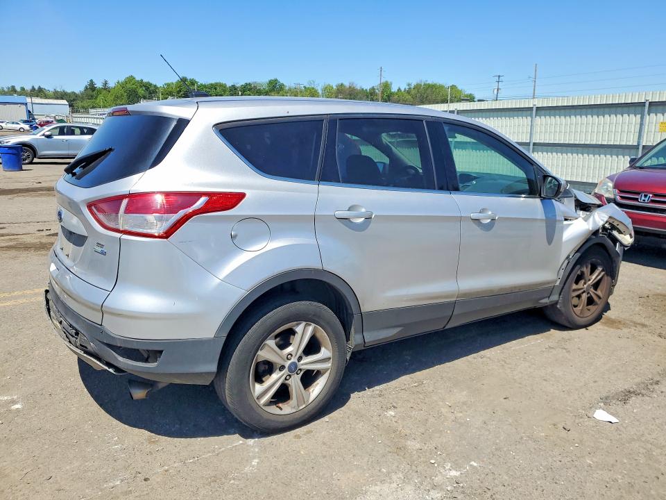 Продажа на аукционе авто 2016 Ford Escape, vin: 1FMCU9GX0GUA40487, номер лота: 53157166