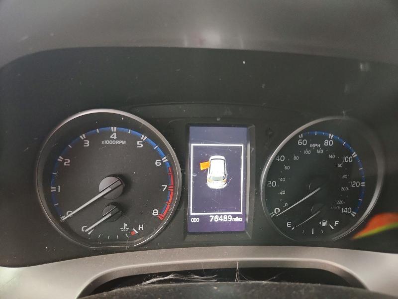 55356596 :رقم المزاد ، JTMBFREV1JJ735355 vin ، 2018 Toyota Rav4 مزاد بيع