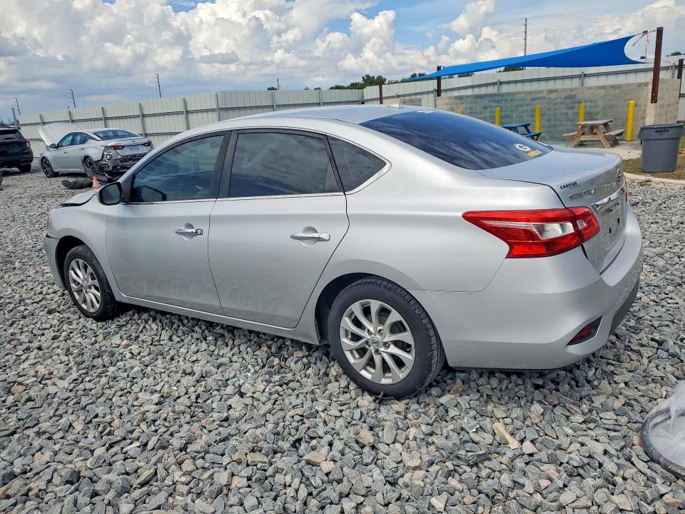 Продажа на аукционе авто 2018 Nissan Sentra, vin: 3N1AB7AP2JL657599, номер лота: 52705156