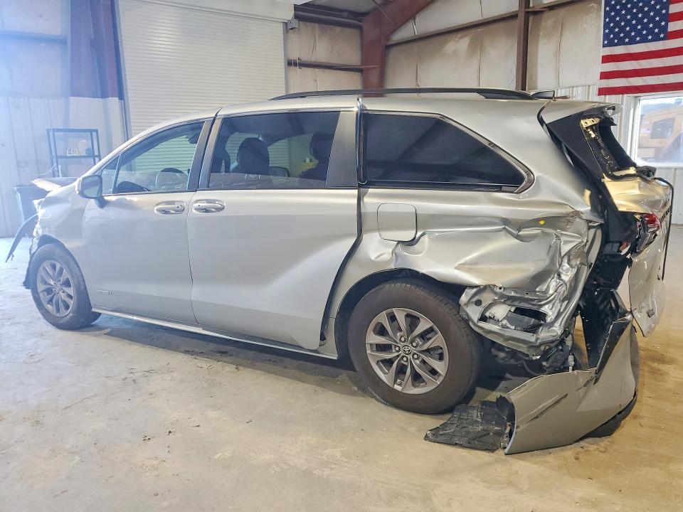 Aukcja sprzedaży 2021 Toyota Sienna, vin: 5TDKRKEC9MS067003, numer aukcji: 52092466