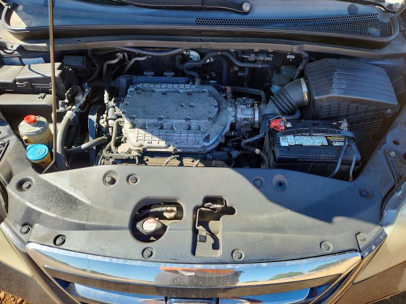 53339626 :رقم المزاد ، 5FNRL38775B043972 vin ، 2005 Honda Odyssey مزاد بيع