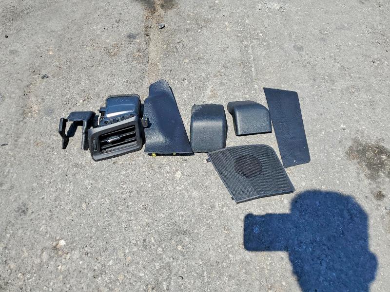 52188526 :رقم المزاد ، 2T3WFREVXJW468879 vin ، 2018 Toyota Rav4 مزاد بيع