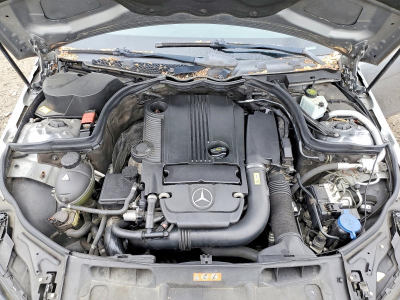 Продаж на аукціоні авто 2013 Mercedes-benz C, vin: WDDGJ4HB3DF998954, номер лоту: 52765286