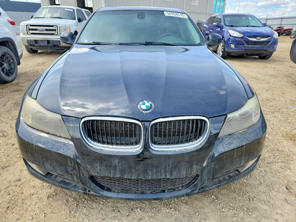 52958516 :رقم المزاد ، WBAPG7C55BA699923 vin ، 2011 Bmw 323 مزاد بيع