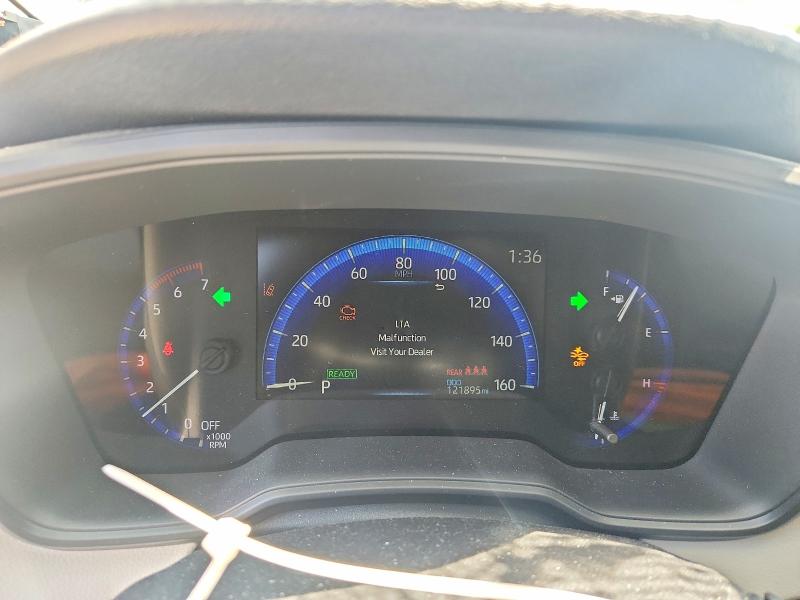 52239556 :رقم المزاد ، JTDEAMDE9MJ014690 vin ، 2021 Toyota Corolla مزاد بيع