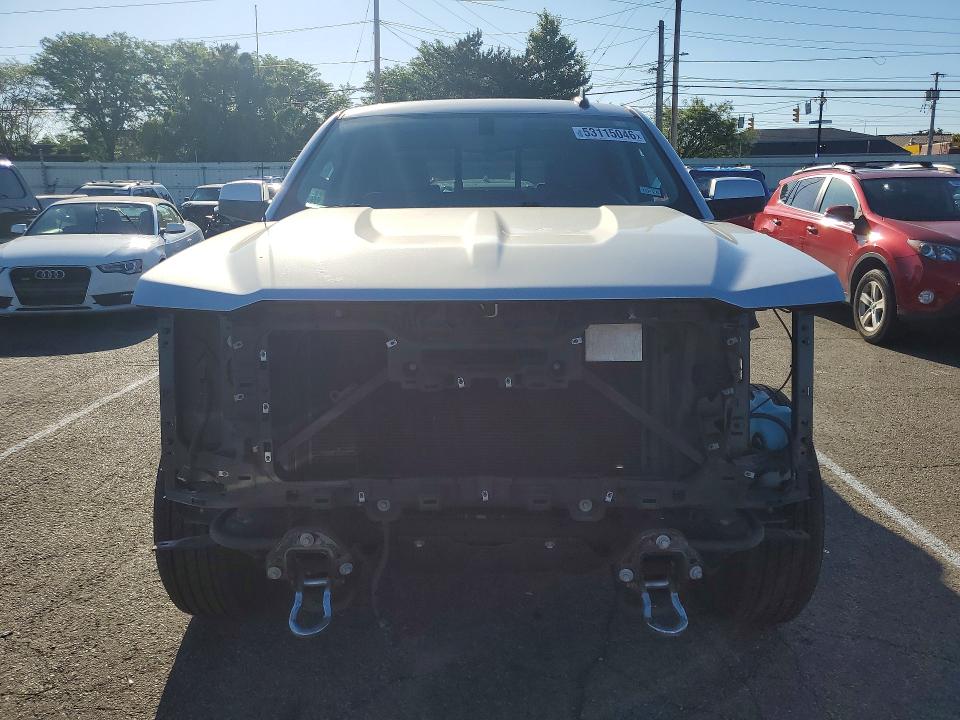 2018 Chevrolet Silverado მანქანა იყიდება აუქციონზე, vin: 3GCUKREC1JG552414, აუქციონის ნომერი: 53115046