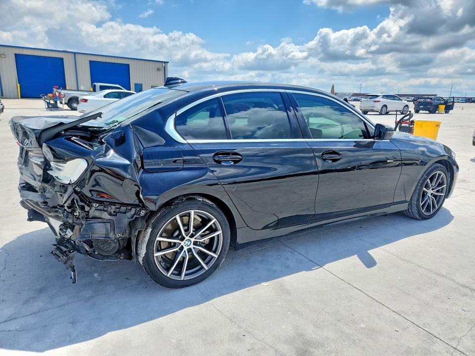 53191866 :رقم المزاد ، 3MW5R1J03L8B18860 vin ، 2020 Bmw 330i مزاد بيع