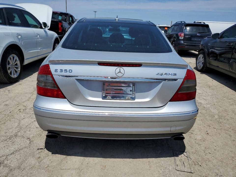 55206326 :رقم المزاد ، WDBUF56X49B435492 vin ، 2009 Mercedes-benz E مزاد بيع
