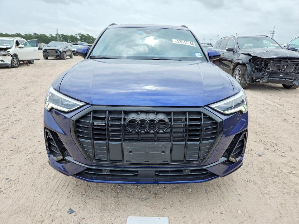 53947746 :رقم المزاد ، WA1DECF32S1034017 vin ، 2025 Audi Q3 مزاد بيع