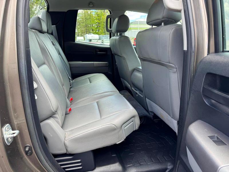 Продажа на аукционе авто 2013 Toyota Tundra, vin: 5TFUM5F10DX044001, номер лота: 53725456