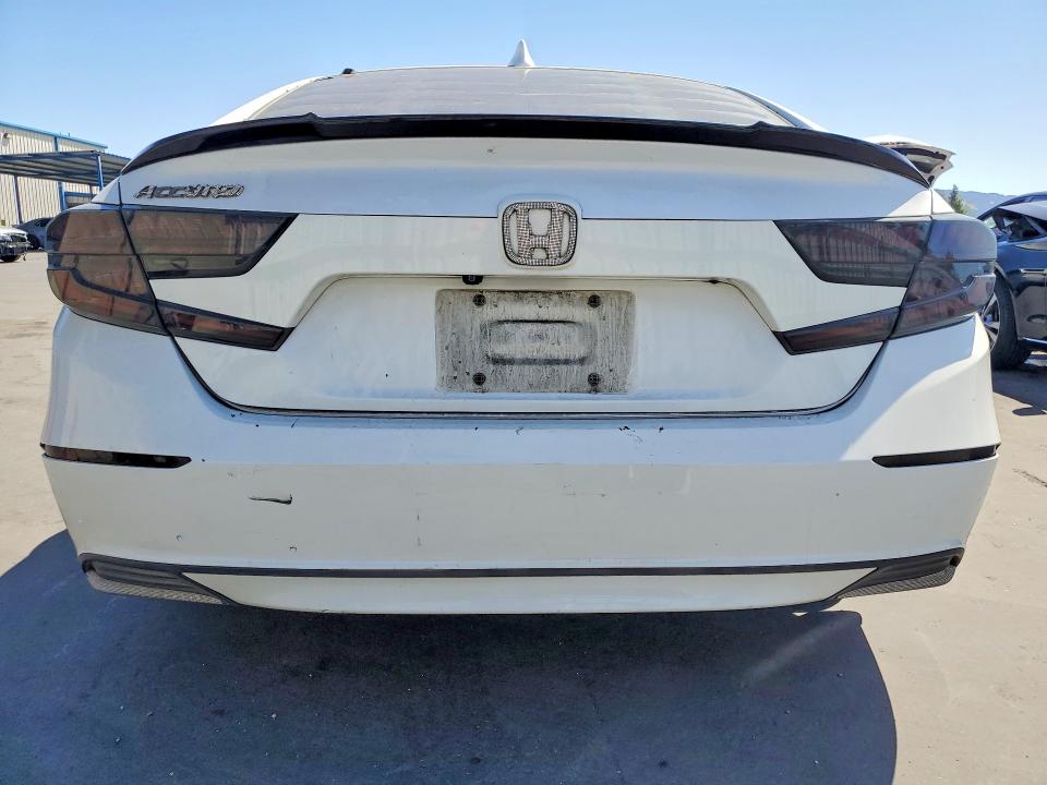 Продаж на аукціоні авто 2019 Honda Accord, vin: 1HGCV1F5XKA154401, номер лоту: 53945476