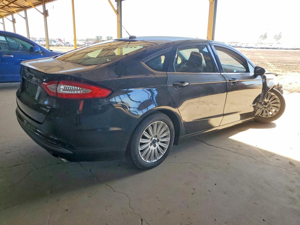 2016 Ford Fusion მანქანა იყიდება აუქციონზე, vin: 3FA6P0LU3GR359511, აუქციონის ნომერი: 54882816