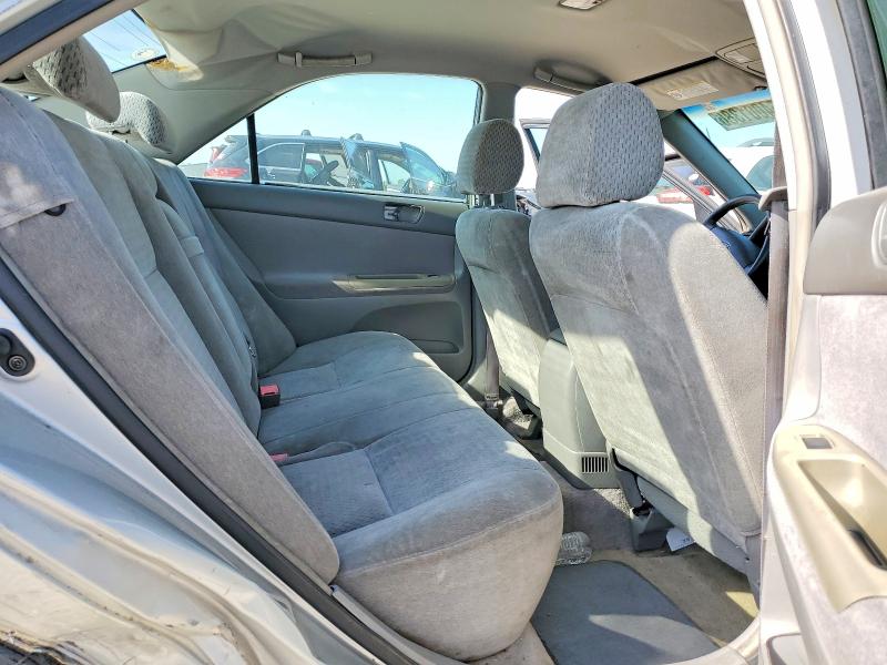 54001386 :رقم المزاد ، 4T1BE32K62U541149 vin ، 2002 Toyota Camry مزاد بيع