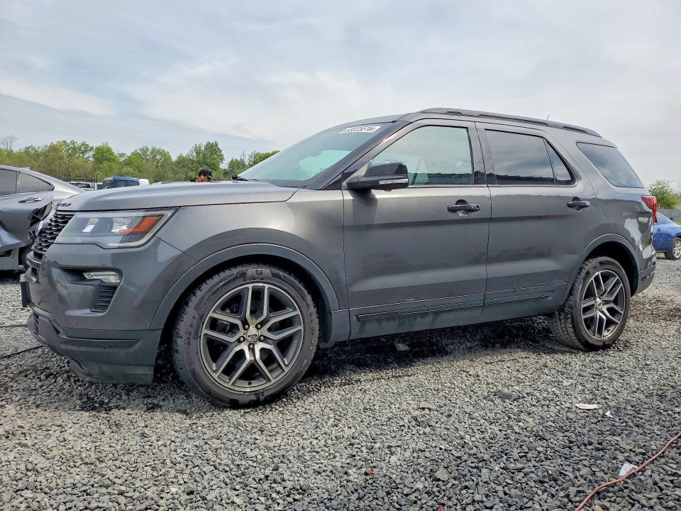 53325516 :رقم المزاد ، 1FM5K8GT1JGC50866 vin ، 2018 Ford Explorer مزاد بيع
