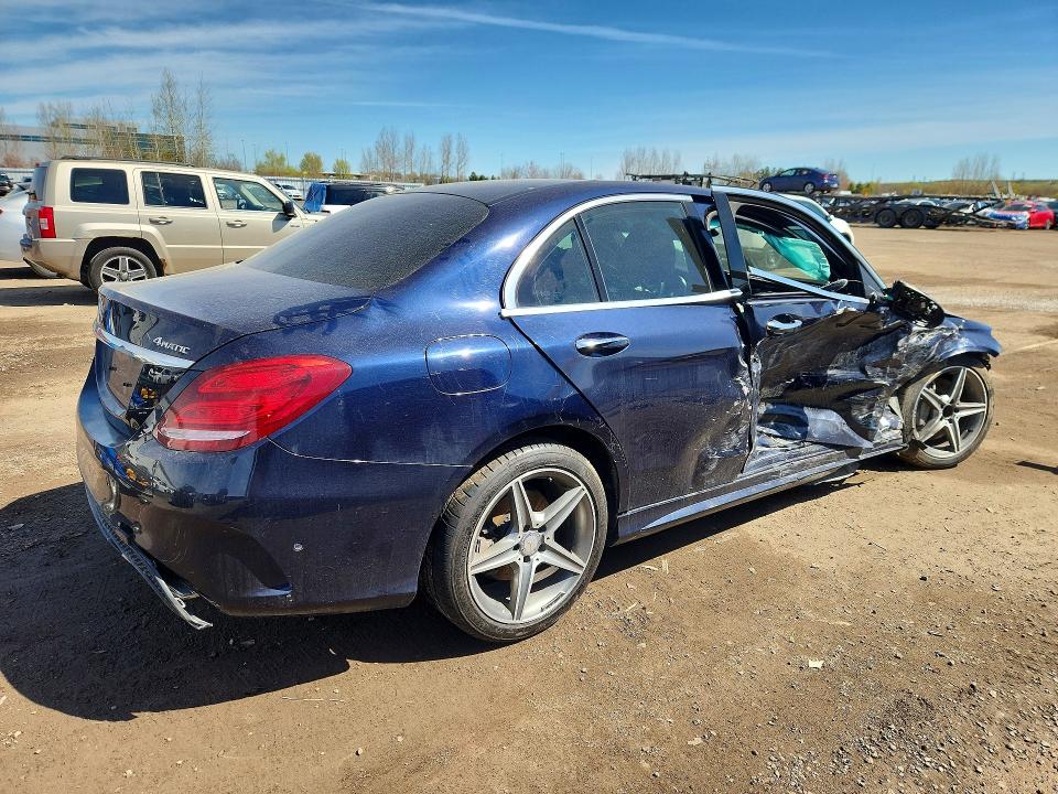 Продажа на аукционе авто 2015 Mercedes-benz C, vin: 55SWF4KB8FU086147, номер лота: 53558096