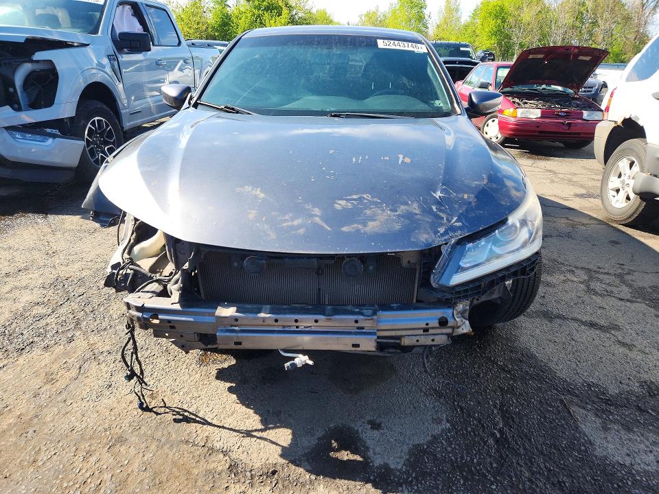 52443746 :رقم المزاد ، 1HGCR2F5XHA070694 vin ، 2017 Honda Accord مزاد بيع