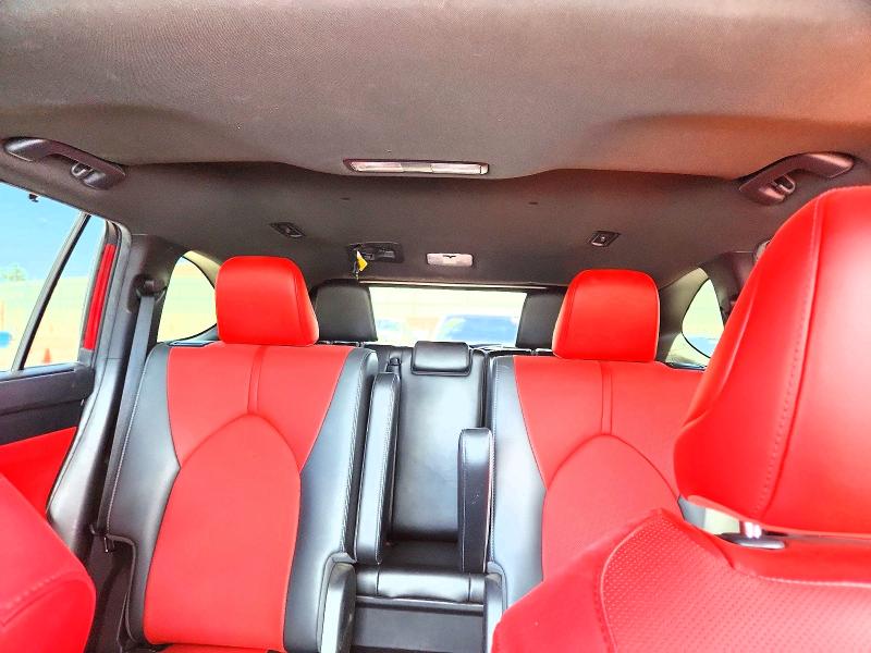 2021 Toyota Highlander მანქანა იყიდება აუქციონზე, vin: 5TDLZRAH2MS049795, აუქციონის ნომერი: 55360126
