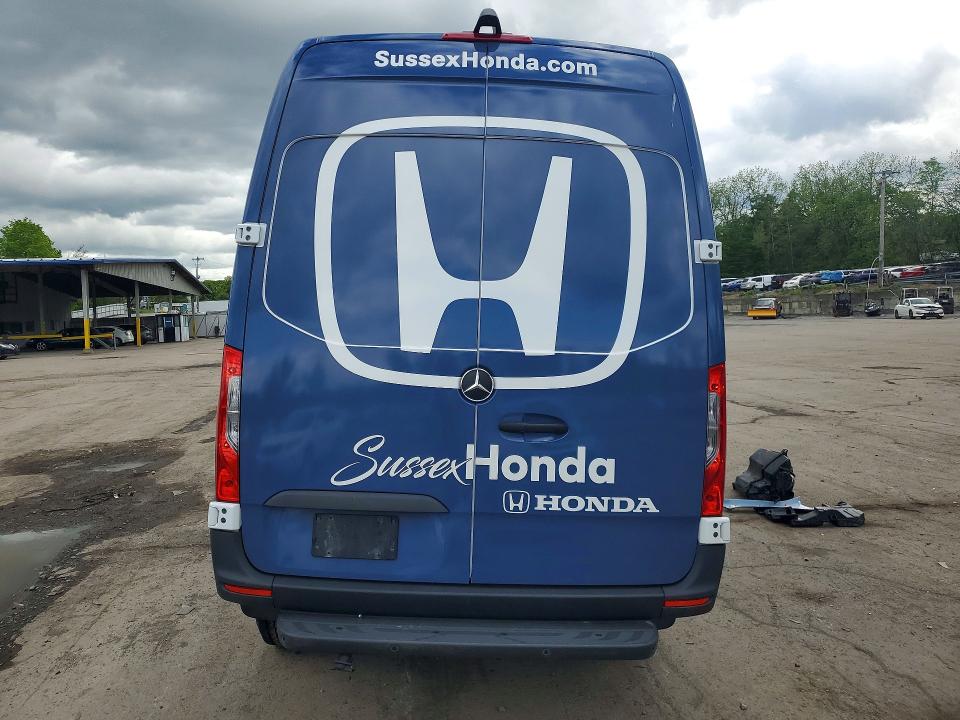 53741596 :رقم المزاد ، W1Y4NBHY3RT163161 vin ، 2024 Mercedes Benz Sprinter مزاد بيع