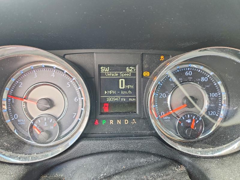 52660386 :رقم المزاد ، 2C4RC1BG5FR589138 vin ، 2015 Chrysler Town & Country مزاد بيع