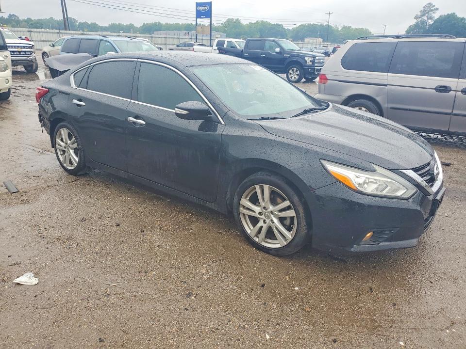 Aukcja sprzedaży 2018 Nissan Altima, vin: 1N4AL3AP5JC266922, numer aukcji: 52822846