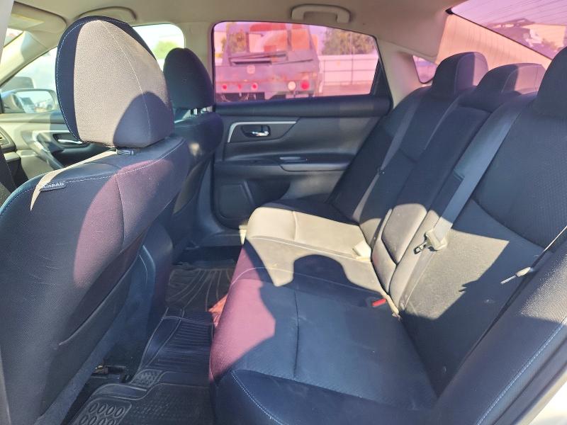 2017 Nissan Altima მანქანა იყიდება აუქციონზე, vin: 1N4BL3AP8HC229443, აუქციონის ნომერი: 52185386