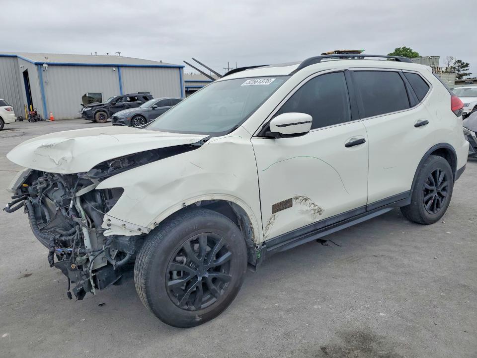 Продаж на аукціоні авто 2017 Nissan Rogue, vin: 5N1AT2MT1HC755630, номер лоту: 52561376